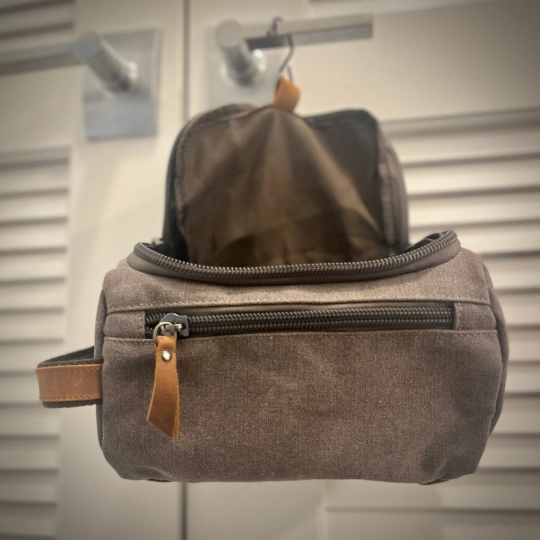 Personalized Gentleman's Toiletry Bag for Groomsmen