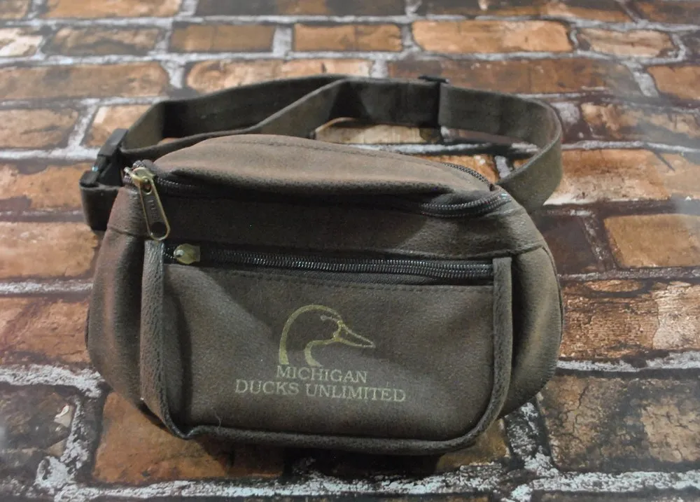 Vintage Ducks Unlimited Michigan Leather Fanny Pack
