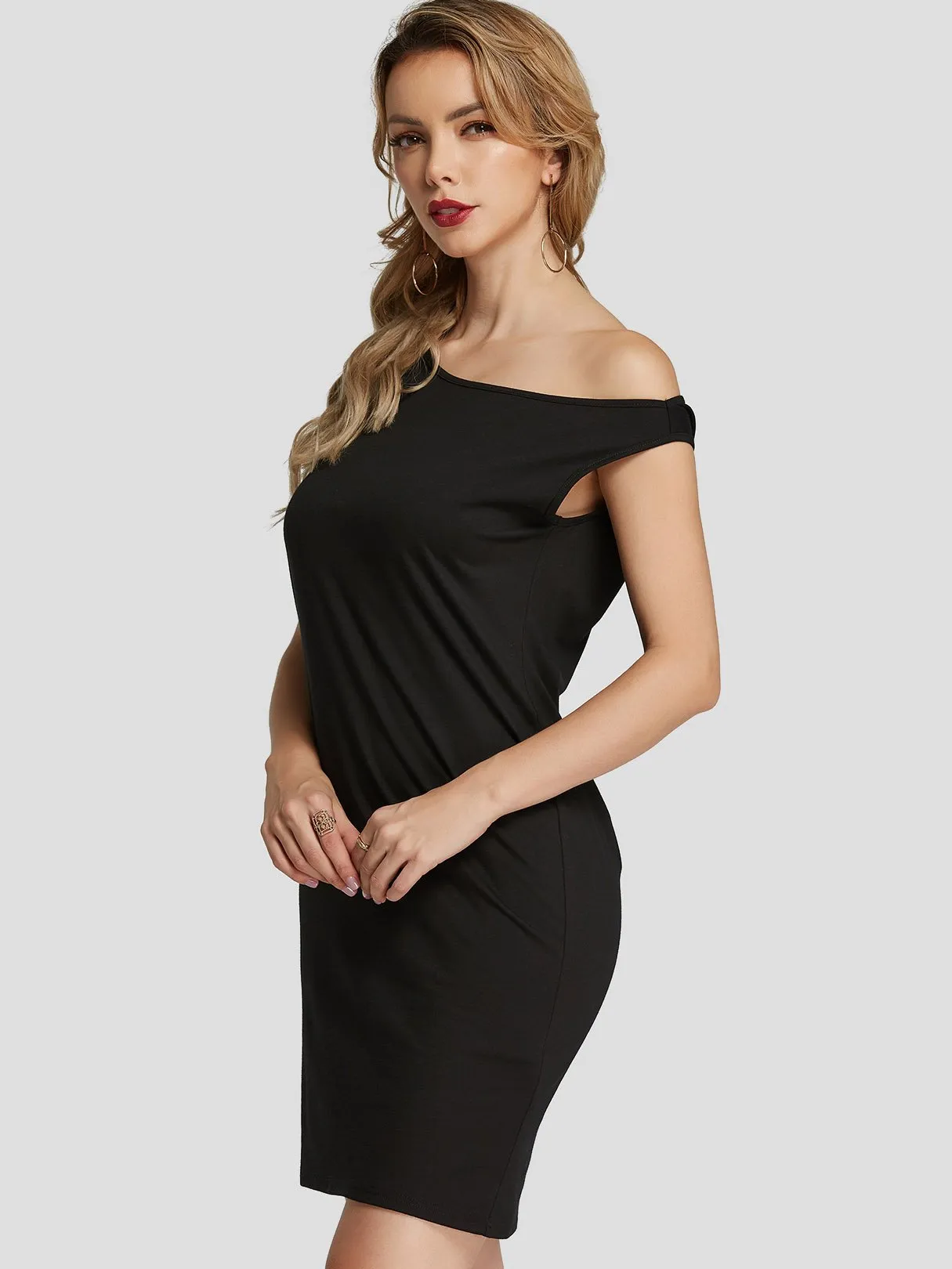 Wholesale Black One Shoulder Sleeveless Plain Mini Dresses